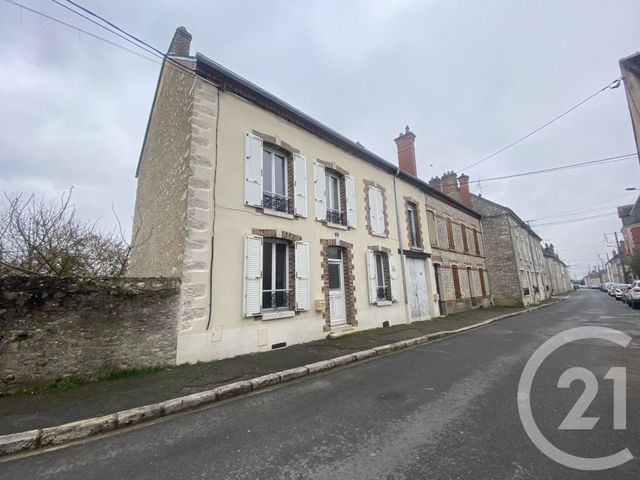 Maison &agrave; louer - 4 pi&egrave;ces - 91,70 m2 - Chateau Landon - 77 - ILE-DE-FRANCE