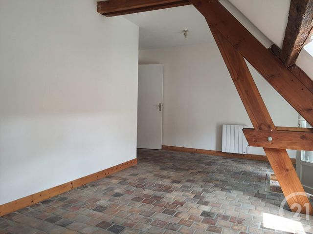 Appartement F3 &agrave; louer - 3 pi&egrave;ces - 76,74 m2 - Egreville - 77 - ILE-DE-FRANCE