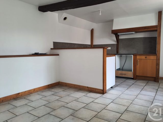 Appartement F3 &agrave; louer - 3 pi&egrave;ces - 76,74 m2 - Egreville - 77 - ILE-DE-FRANCE