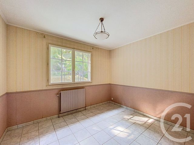 Maison à vendre - 5 pièces - 96 m2 - Fay Les Nemours - 77 - ILE-DE-FRANCE