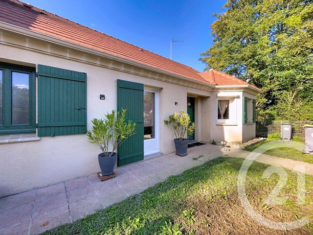 Maison à vendre - 4 pièces - 97 m2 - St Pierre Les Nemours - 77 - ILE-DE-FRANCE
