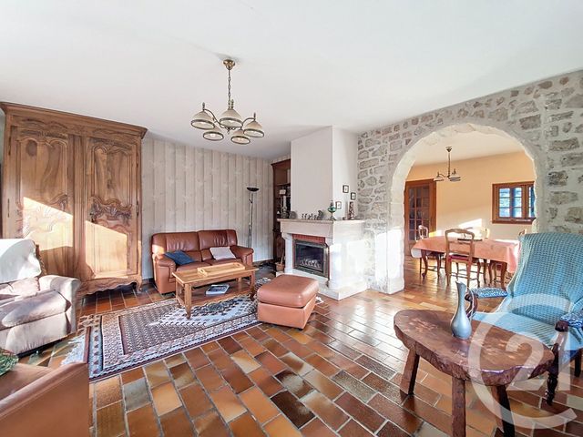 Maison &agrave; vendre - 7 pi&egrave;ces - 187 m2 - St Pierre Les Nemours - 77 - ILE-DE-FRANCE