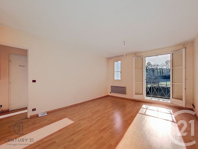Appartement F2 &agrave; vendre - 2 pi&egrave;ces - 47 m2 - St Pierre Les Nemours - 77 - ILE-DE-FRANCE