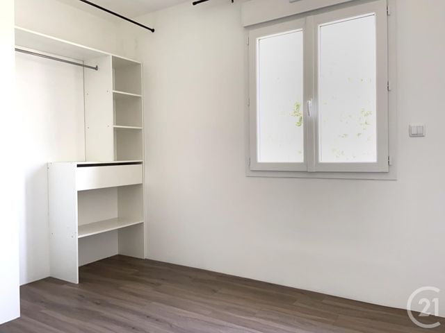 Appartement F3 à louer - 3 pièces - 61,08 m2 - Nemours - 77 - ILE-DE-FRANCE