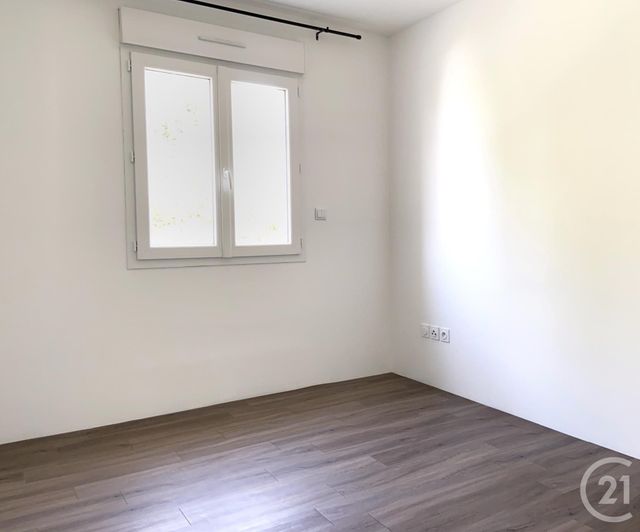 Appartement F3 à louer - 3 pièces - 61,08 m2 - Nemours - 77 - ILE-DE-FRANCE