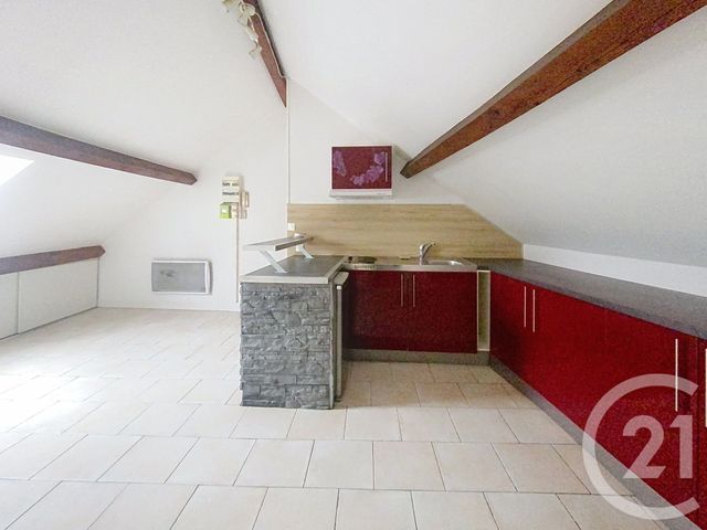 Appartement à louer - 2 pièces - 17 m2 - Nemours - 77 - ILE-DE-FRANCE