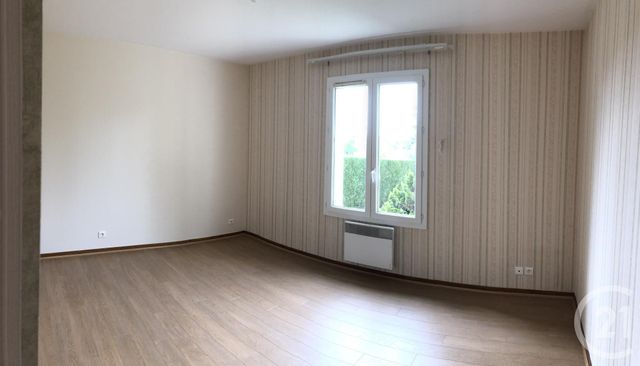 Maison &agrave; louer - 5 pi&egrave;ces - 128,35 m2 - Souppes Sur Loing - 77 - ILE-DE-FRANCE