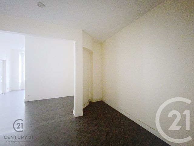 Appartement Local &agrave; vendre - 3 pi&egrave;ces - 44,57 m2 - Nemours - 77 - ILE-DE-FRANCE