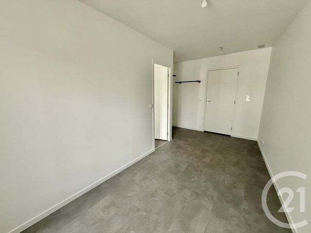 Appartement F2 &agrave; louer - 2 pi&egrave;ces - 46,77 m2 - Egreville - 77 - ILE-DE-FRANCE
