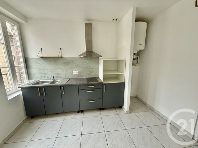 Appartement F2 &agrave; louer - 2 pi&egrave;ces - 46,77 m2 - Egreville - 77 - ILE-DE-FRANCE