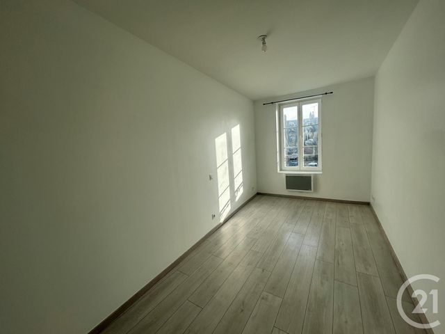 Appartement F2 &agrave; louer - 2 pi&egrave;ces - 46,77 m2 - Egreville - 77 - ILE-DE-FRANCE
