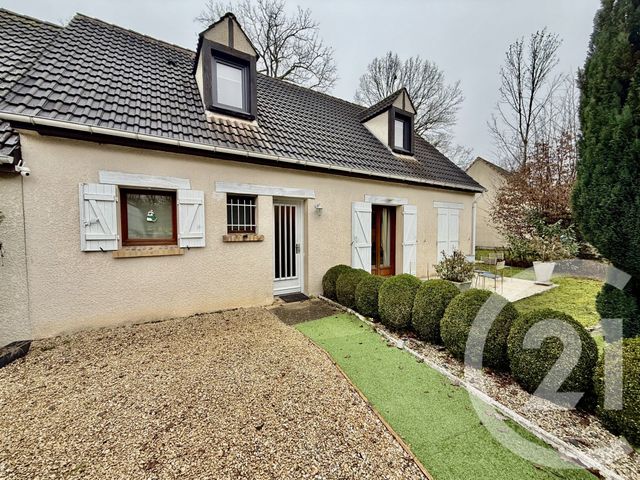 Maison &agrave; louer - 5 pi&egrave;ces - 115,56 m2 - Bazoches Sur Le Betz - 45 - CENTRE