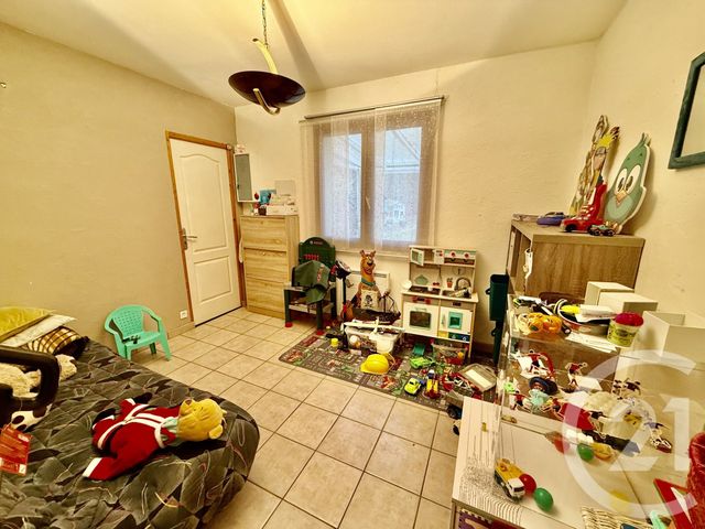 Maison &agrave; louer - 5 pi&egrave;ces - 115,56 m2 - Bazoches Sur Le Betz - 45 - CENTRE