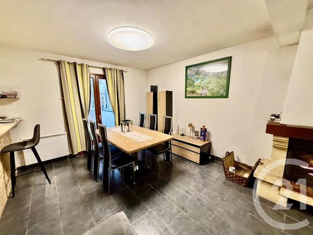 Maison &agrave; louer - 5 pi&egrave;ces - 115,56 m2 - Bazoches Sur Le Betz - 45 - CENTRE