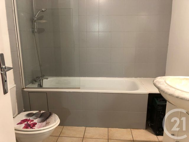 Appartement &agrave; louer - 2 pi&egrave;ces - 45,88 m2 - Nemours - 77 - ILE-DE-FRANCE