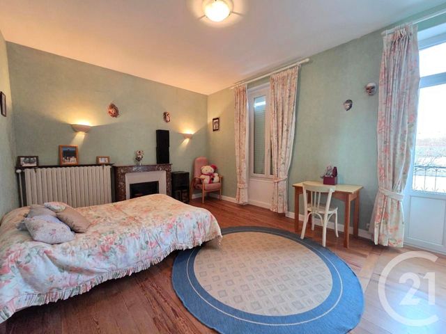 Maison &agrave; vendre - 5 pi&egrave;ces - 133,95 m2 - St Pierre Les Nemours - 77 - ILE-DE-FRANCE