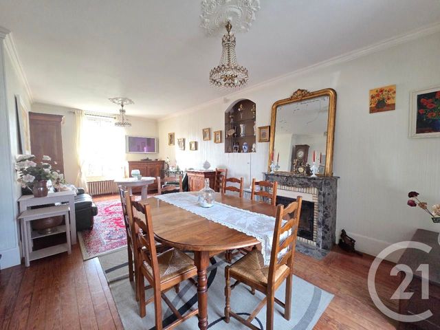 Maison &agrave; vendre - 5 pi&egrave;ces - 133,95 m2 - St Pierre Les Nemours - 77 - ILE-DE-FRANCE