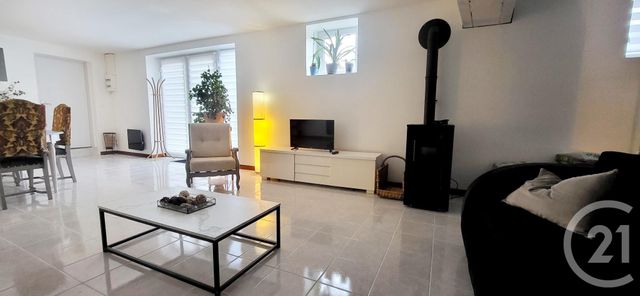 Maison &agrave; louer - 3 pi&egrave;ces - 74,34 m2 - Chateau Landon - 77 - ILE-DE-FRANCE