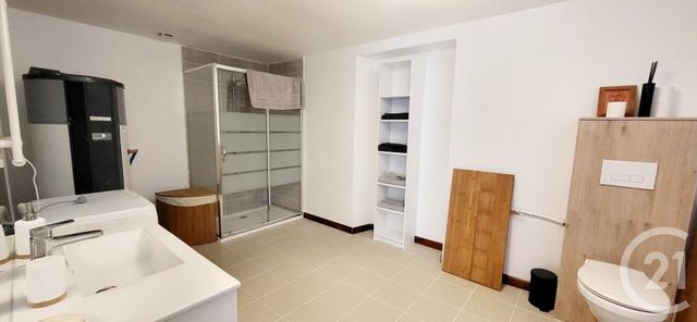 Maison &agrave; louer - 3 pi&egrave;ces - 74,34 m2 - Chateau Landon - 77 - ILE-DE-FRANCE