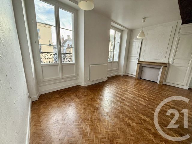 Appartement F3 &agrave; louer - 3 pi&egrave;ces - 53,03 m2 - Nemours - 77 - ILE-DE-FRANCE
