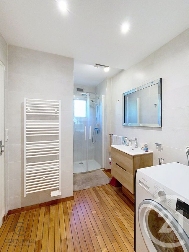 Maison &agrave; vendre - 5 pi&egrave;ces - 90 m2 - St Pierre Les Nemours - 77 - ILE-DE-FRANCE