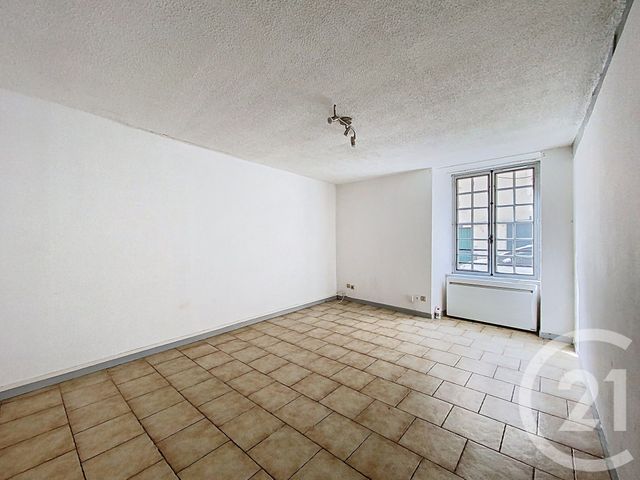 Appartement F2 &agrave; louer - 2 pi&egrave;ces - 48,55 m2 - Nemours - 77 - ILE-DE-FRANCE