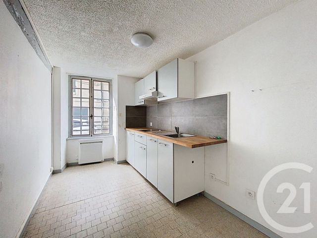 Appartement F2 &agrave; louer - 2 pi&egrave;ces - 48,55 m2 - Nemours - 77 - ILE-DE-FRANCE
