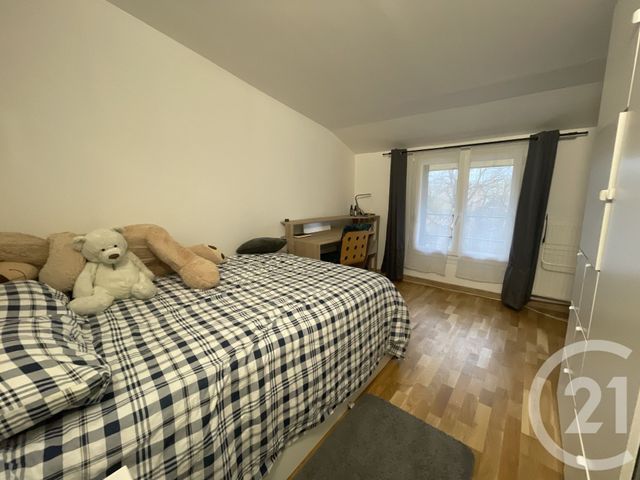 Maison &agrave; louer - 5 pi&egrave;ces - 103,28 m2 - Souppes Sur Loing - 77 - ILE-DE-FRANCE