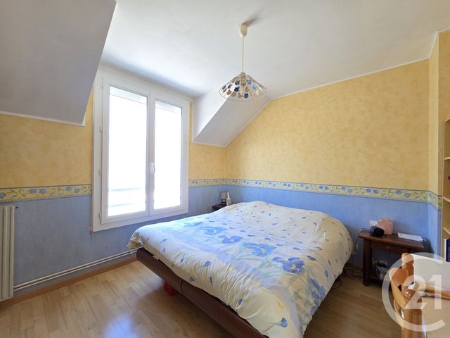 Maison &agrave; vendre - 6 pi&egrave;ces - 115,20 m2 - St Pierre Les Nemours - 77 - ILE-DE-FRANCE