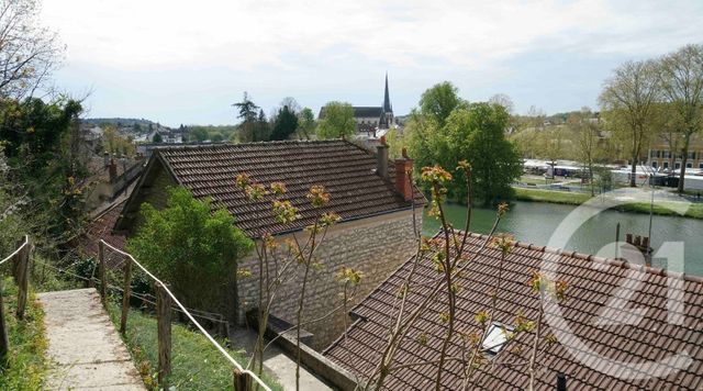 Maison &agrave; louer - 6 pi&egrave;ces - 120,60 m2 - Nemours - 77 - ILE-DE-FRANCE