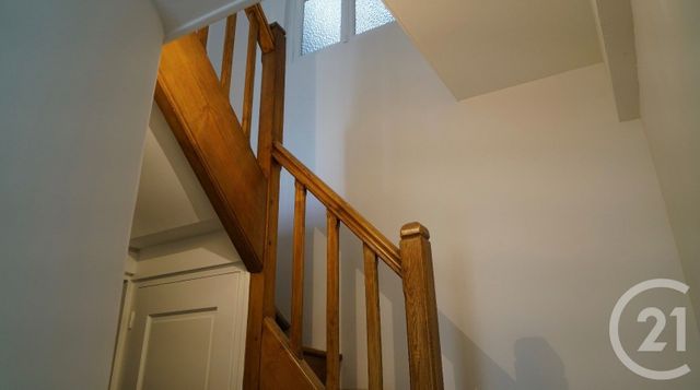 Maison &agrave; louer - 6 pi&egrave;ces - 120,60 m2 - Nemours - 77 - ILE-DE-FRANCE