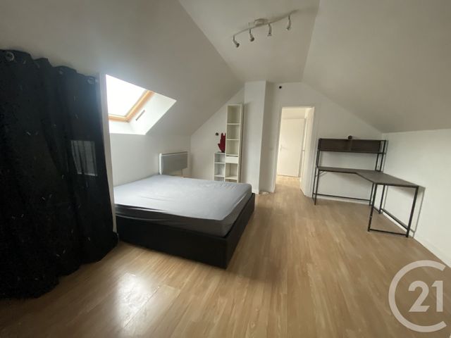 Maison &agrave; louer - 4 pi&egrave;ces - 108 m2 - Souppes Sur Loing - 77 - ILE-DE-FRANCE