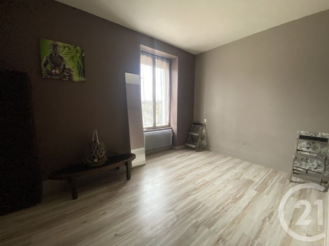 Maison &agrave; louer - 4 pi&egrave;ces - 108 m2 - Souppes Sur Loing - 77 - ILE-DE-FRANCE