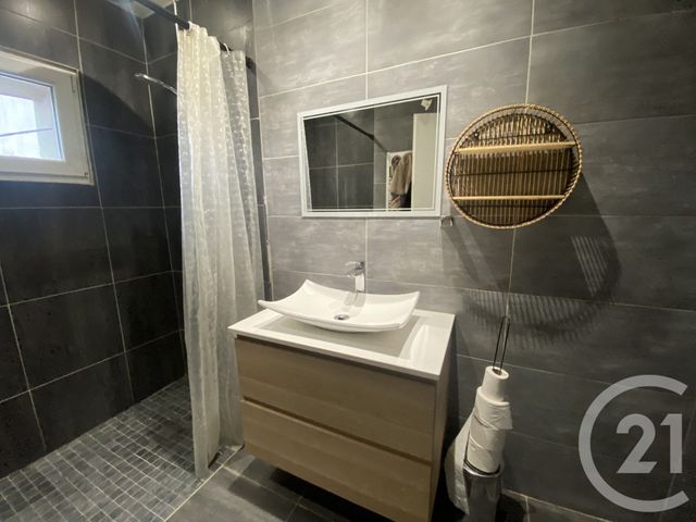 Maison &agrave; louer - 4 pi&egrave;ces - 108 m2 - Souppes Sur Loing - 77 - ILE-DE-FRANCE