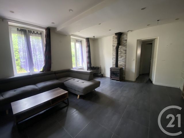 Maison &agrave; louer - 4 pi&egrave;ces - 108 m2 - Souppes Sur Loing - 77 - ILE-DE-FRANCE