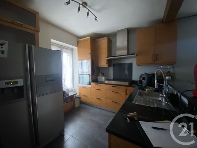 Maison &agrave; louer - 4 pi&egrave;ces - 108 m2 - Souppes Sur Loing - 77 - ILE-DE-FRANCE