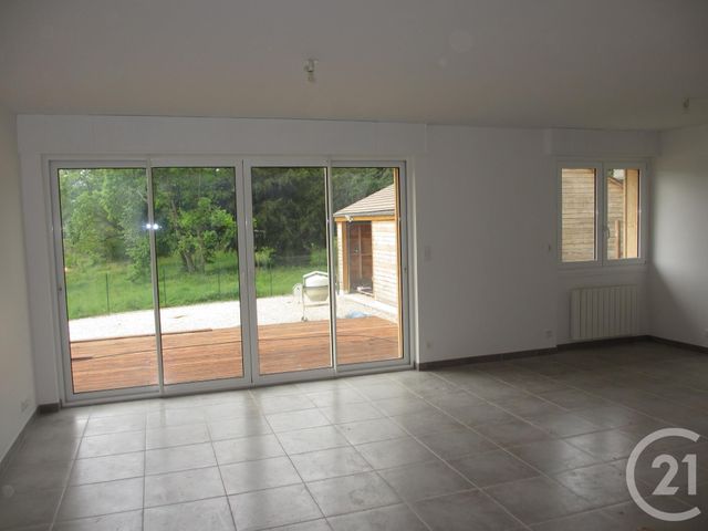 Maison &agrave; louer - 3 pi&egrave;ces - 72,53 m2 - Fay Les Nemours - 77 - ILE-DE-FRANCE