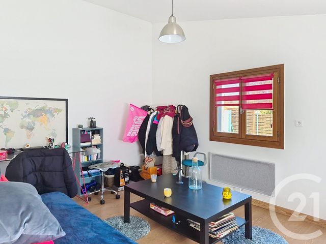 Maison &agrave; vendre - 4 pi&egrave;ces - 79 m2 - St Pierre Les Nemours - 77 - ILE-DE-FRANCE