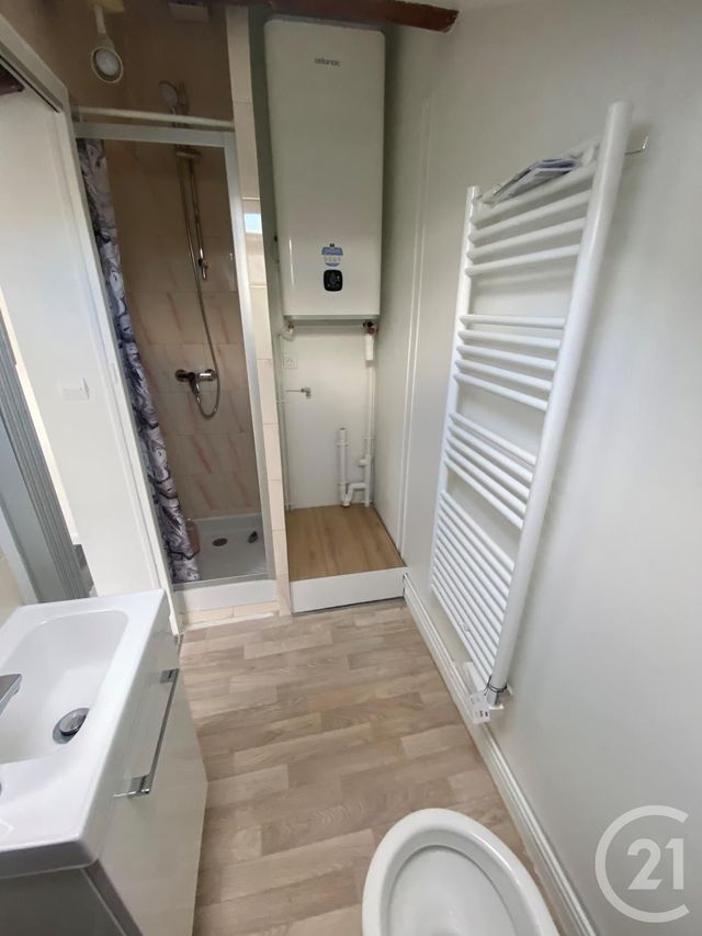Appartement F2 &agrave; louer - 2 pi&egrave;ces - 21,90 m2 - Nemours - 77 - ILE-DE-FRANCE
