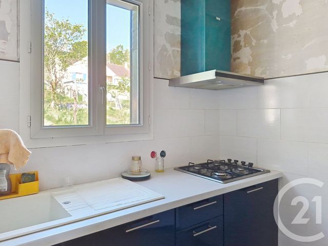 Maison &agrave; vendre - 3 pi&egrave;ces - 48 m2 - St Pierre Les Nemours - 77 - ILE-DE-FRANCE