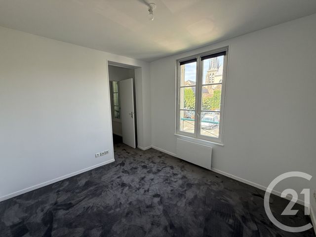 Appartement F3 &agrave; louer - 3 pi&egrave;ces - 65,49 m2 - Nemours - 77 - ILE-DE-FRANCE