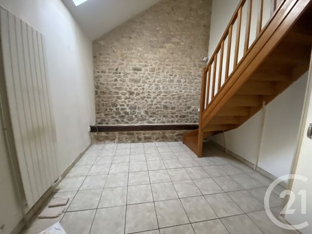 Appartement F2 &agrave; louer - 2 pi&egrave;ces - 24,30 m2 - Nemours - 77 - ILE-DE-FRANCE