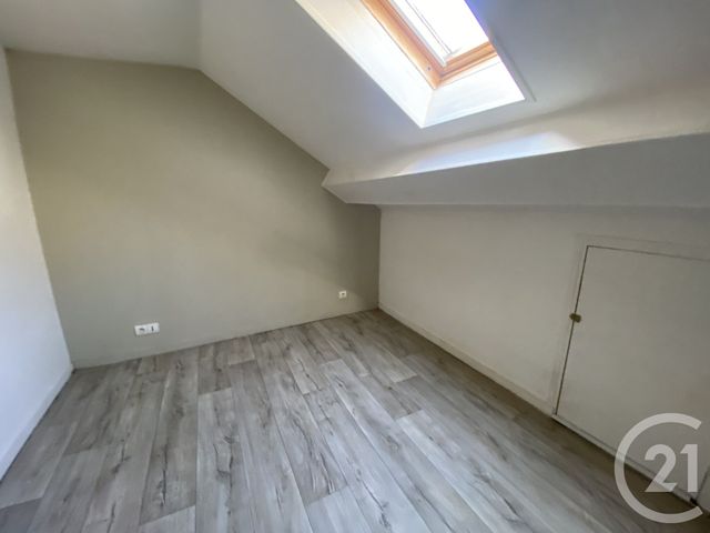 Appartement F2 &agrave; louer - 2 pi&egrave;ces - 24,30 m2 - Nemours - 77 - ILE-DE-FRANCE