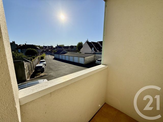 Appartement F3 &agrave; louer - 3 pi&egrave;ces - 73 m2 - Nemours - 77 - ILE-DE-FRANCE