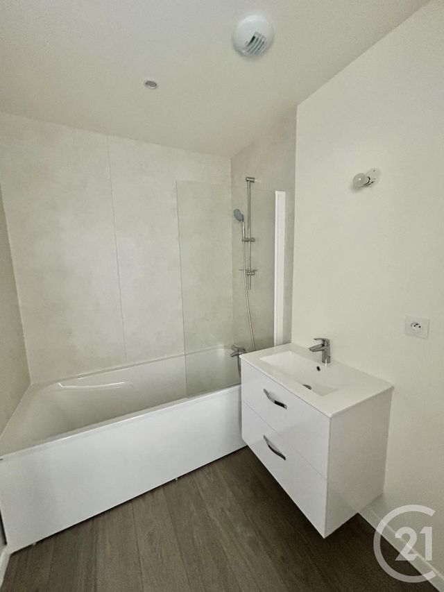 Appartement F3 &agrave; louer - 3 pi&egrave;ces - 54,99 m2 - Nemours - 77 - ILE-DE-FRANCE