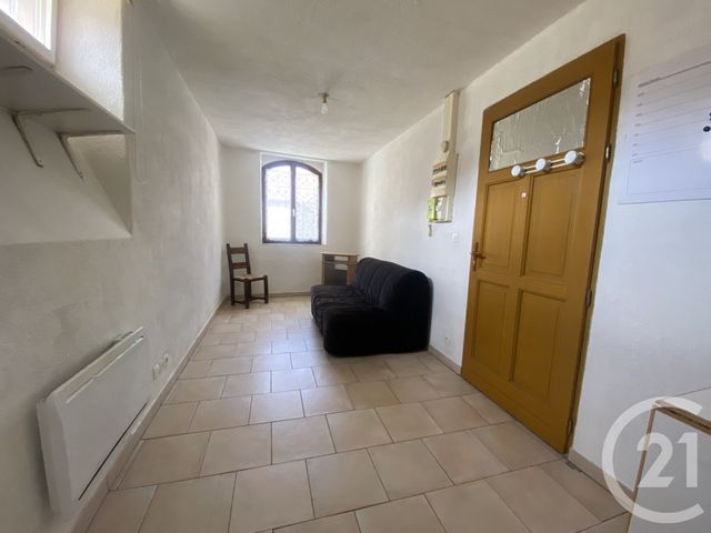 Appartement F1 &agrave; louer - 1 pi&egrave;ce - 17 m2 - Nemours - 77 - ILE-DE-FRANCE