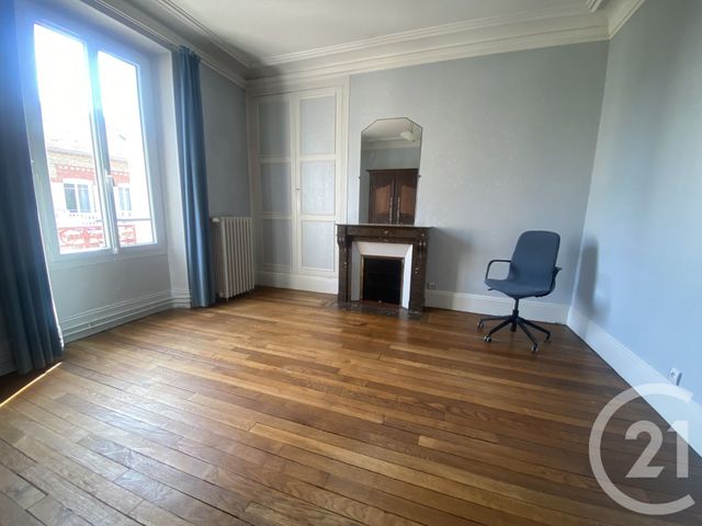 Maison &agrave; louer - 6 pi&egrave;ces - 153,61 m2 - Nemours - 77 - ILE-DE-FRANCE