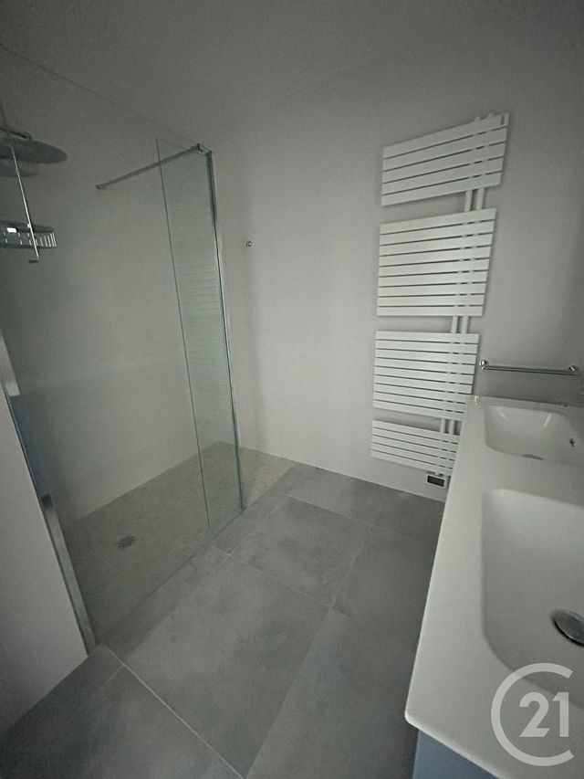 Appartement &agrave; louer - 3 pi&egrave;ces - 66,70 m2 - Nemours - 77 - ILE-DE-FRANCE