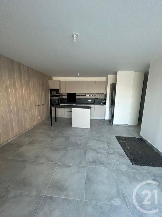 Appartement &agrave; louer - 3 pi&egrave;ces - 66,70 m2 - Nemours - 77 - ILE-DE-FRANCE
