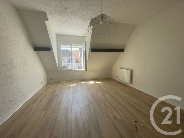 Appartement &agrave; louer - 2 pi&egrave;ces - 49,75 m2 - Nemours - 77 - ILE-DE-FRANCE